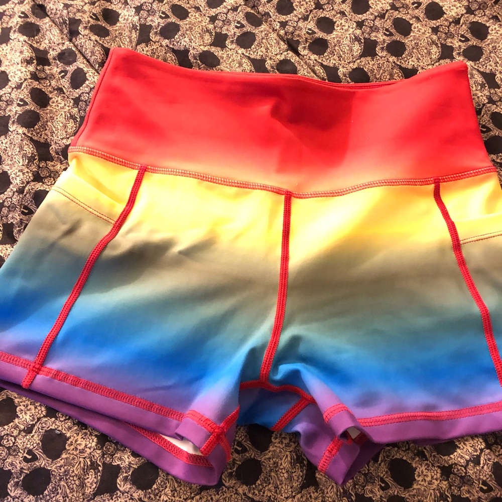 Curves n combatboots shorts